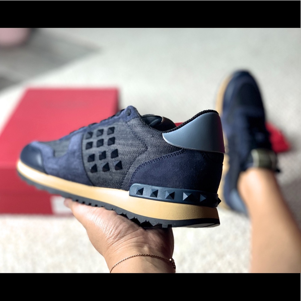 VALENTINO rockstud sneakers